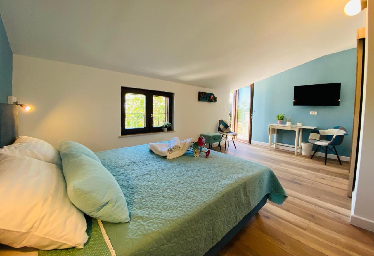 Boutique Rooms Mare Fabulas Rovinj Ngoại thất bức ảnh