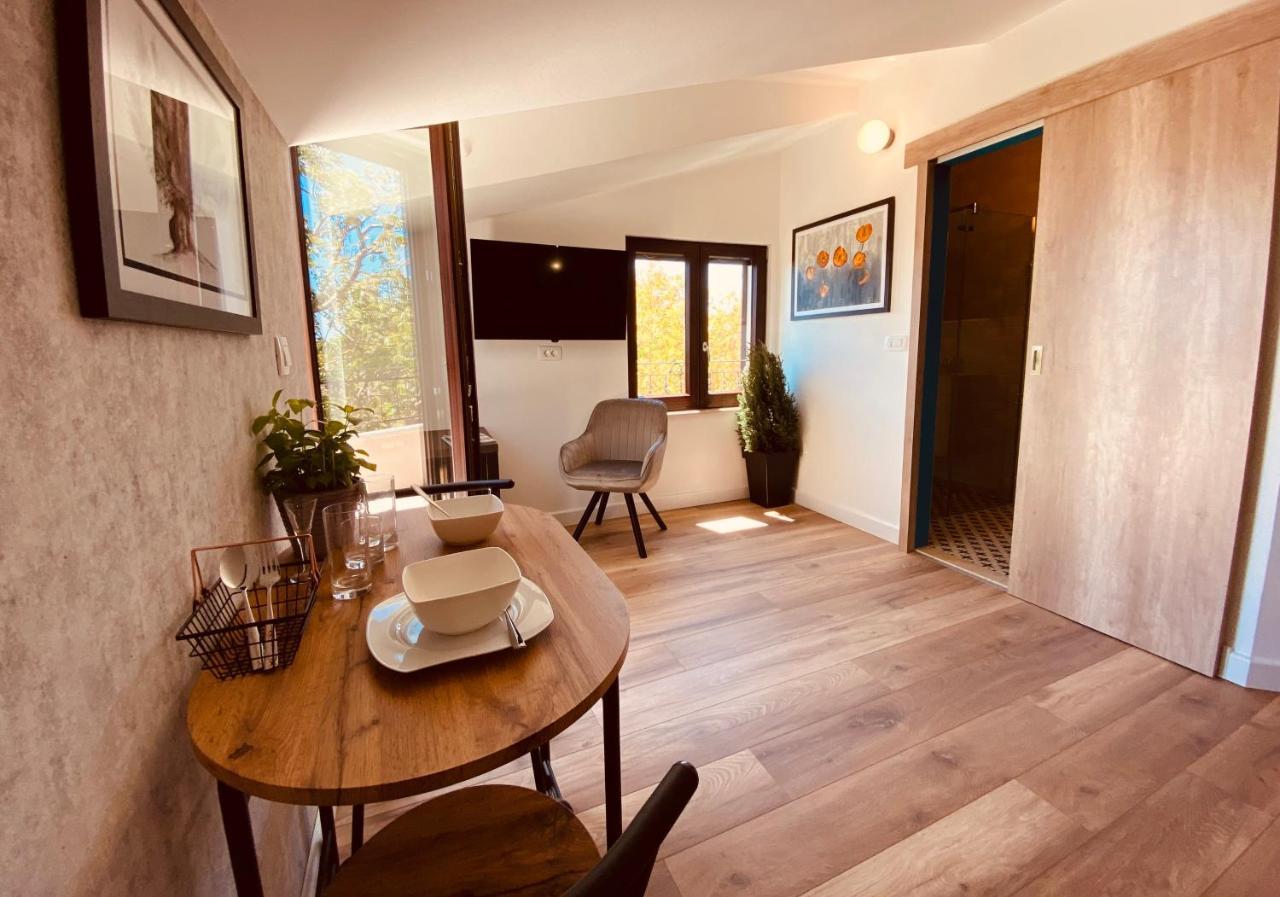 Boutique Rooms Mare Fabulas Rovinj Ngoại thất bức ảnh