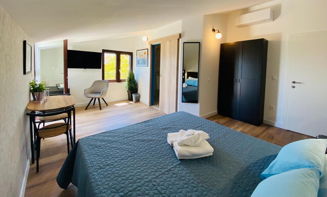 Boutique Rooms Mare Fabulas Rovinj Ngoại thất bức ảnh
