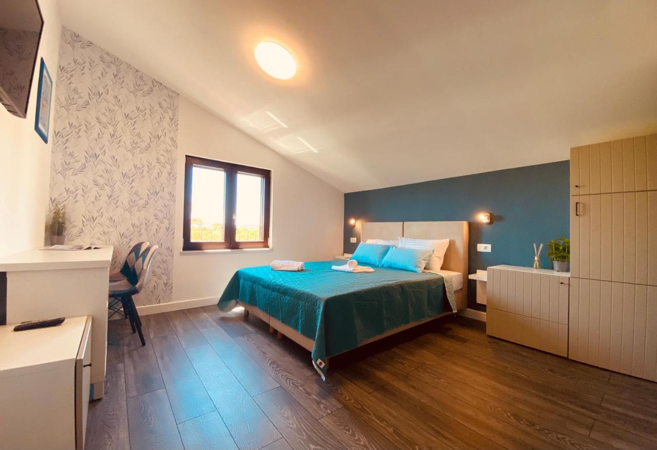 Boutique Rooms Mare Fabulas Rovinj Ngoại thất bức ảnh