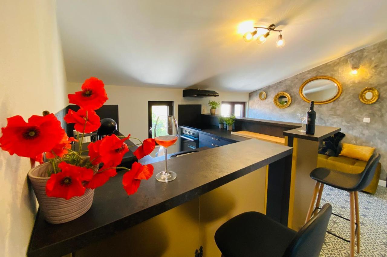 Boutique Rooms Mare Fabulas Rovinj Ngoại thất bức ảnh