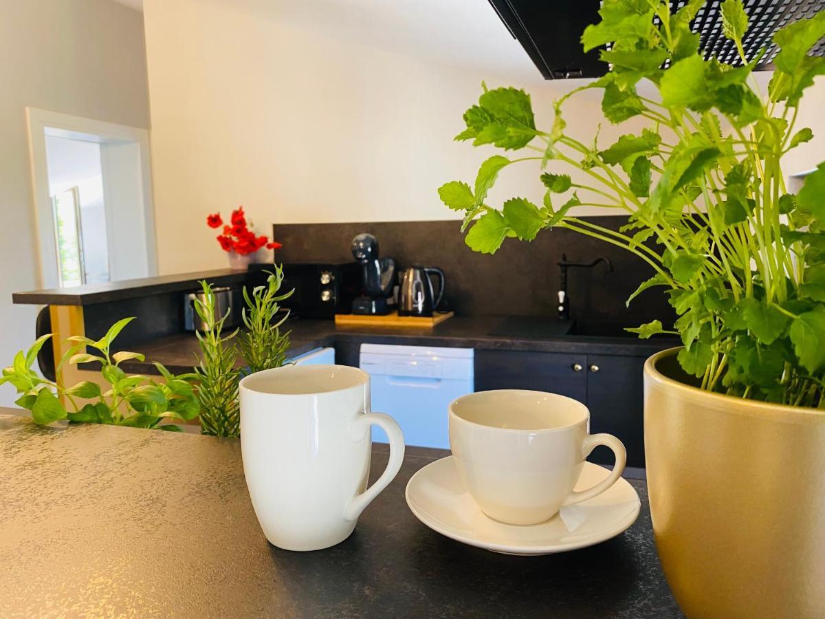 Boutique Rooms Mare Fabulas Rovinj Ngoại thất bức ảnh